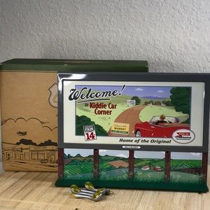 1997 Hallmark Kiddie Car Corner Collection, Bill's Boards Series Welcome Sign